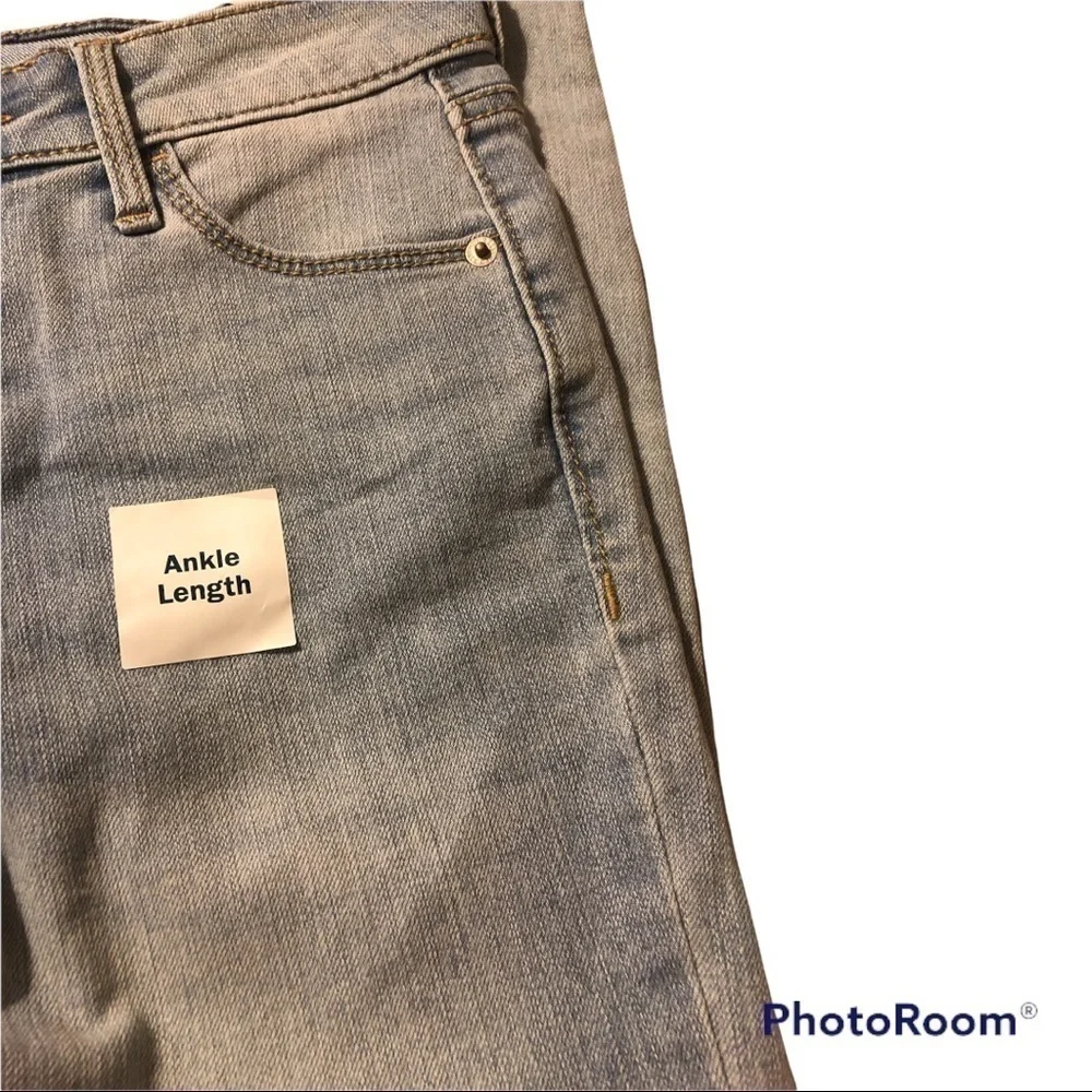 Old Navy Super Skinny jeans size 0